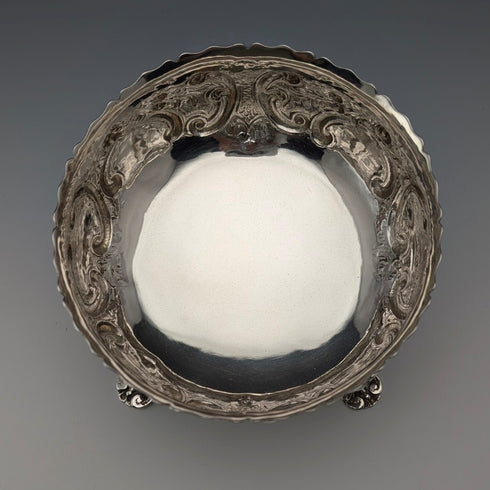 1873 British antique sterling silver footed bowl 236g Daniel & Charles Houle